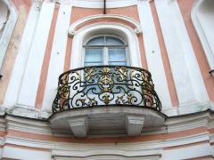 Дворец Петра III - балкон