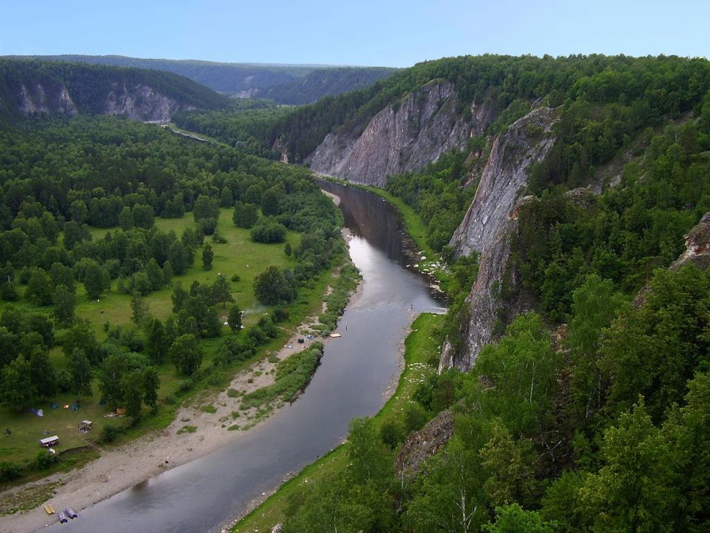 Сплав на байдарках по реке Белая (Агидель). Водный тур по Уралу.